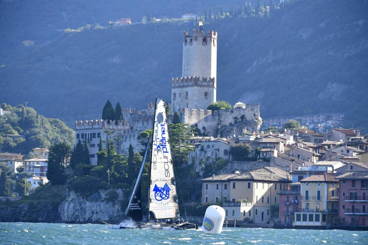 Wind Hotel Malcesine Exterior photo