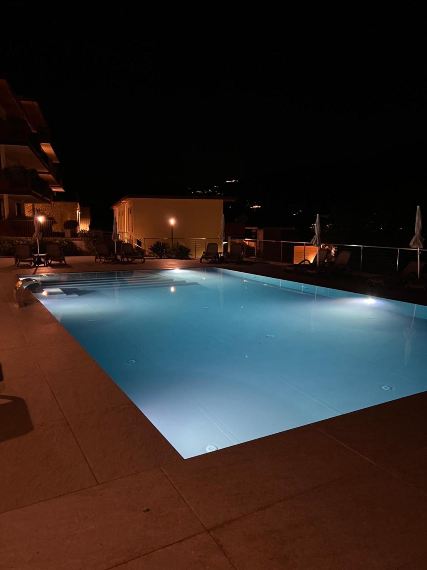 Wind Hotel Malcesine Exterior photo